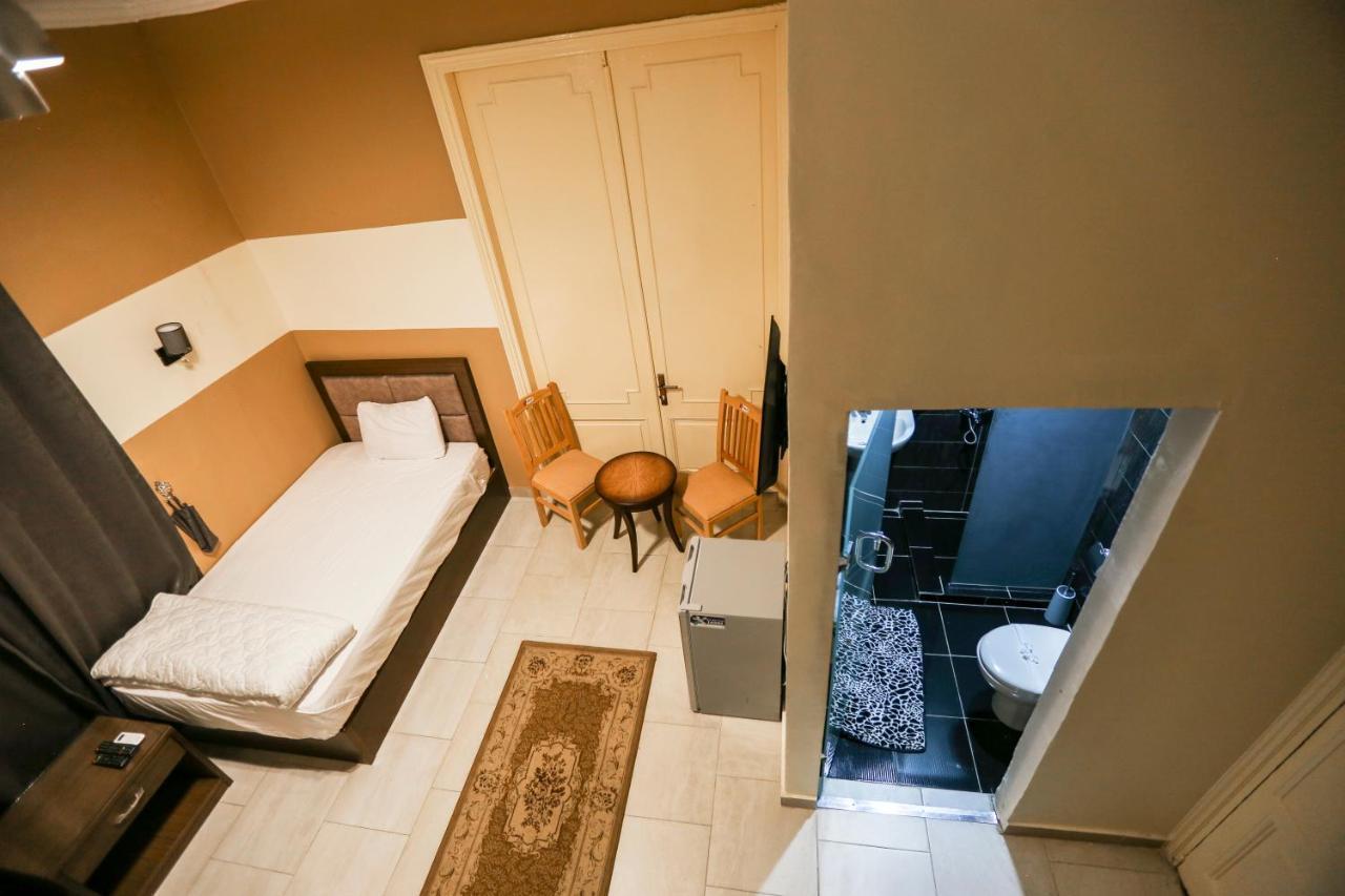 Ostello Valencia Boutiqe Il Cairo Esterno foto